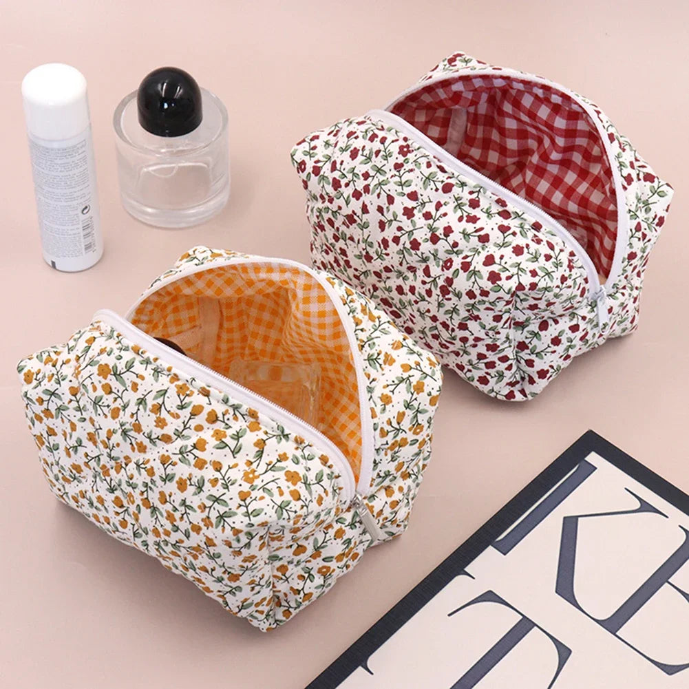 Shunmaii Floral Cosmetic Organizer Pouch Portable Makeup Bag