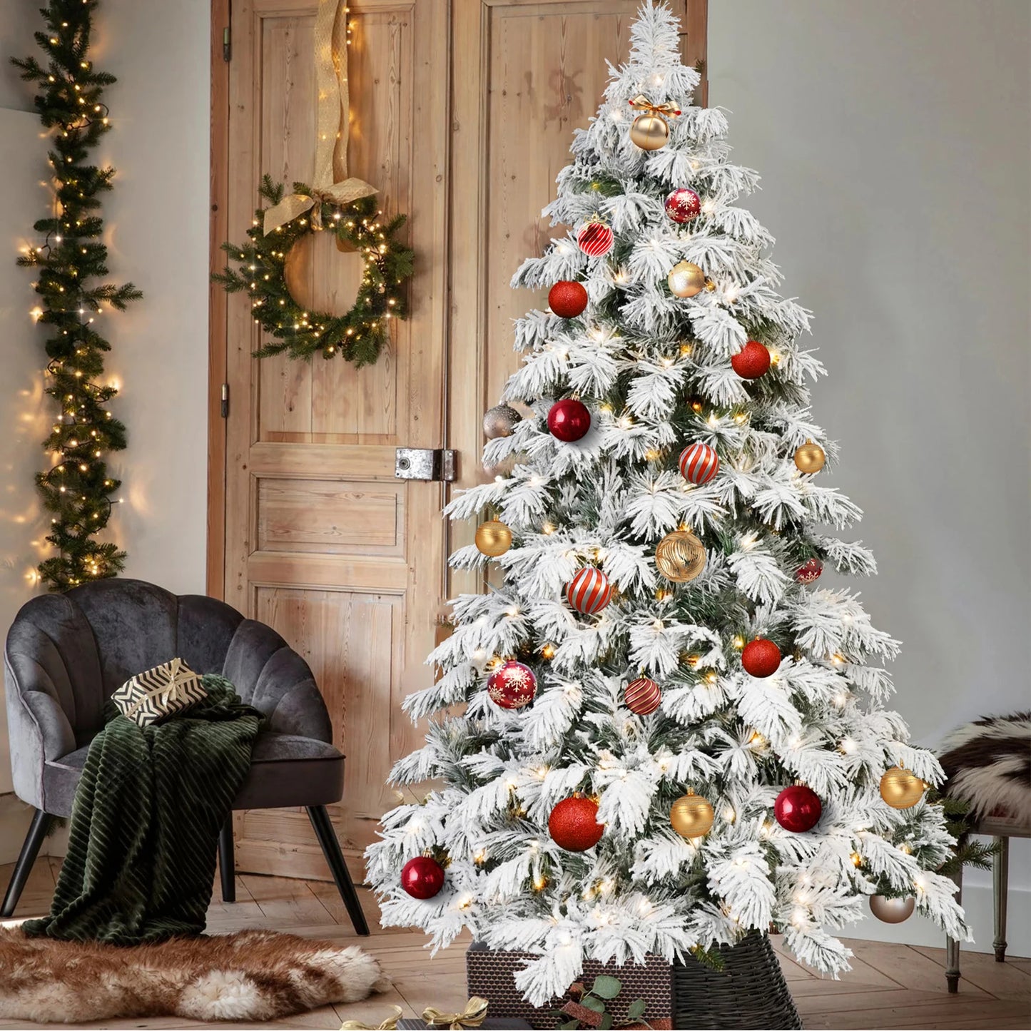 Electronic Artificial Flocking Christmas Tree With Ball Lights